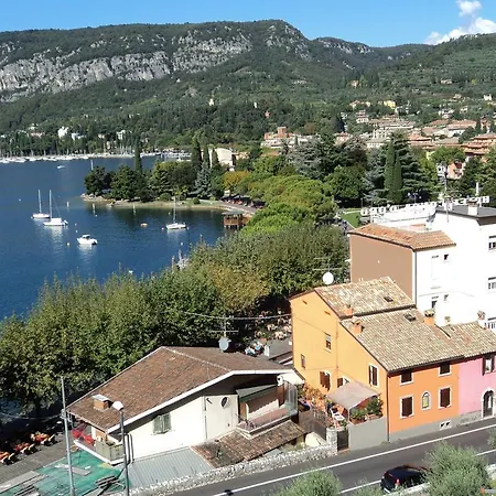 Hotell Conca D'oro ***s Garda (Verona)