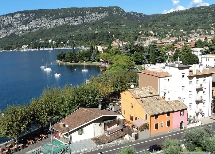 Hotel Conca D'oro ***s Garda (Verona)